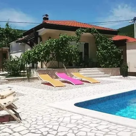 Hacijenda Za Odmor Iz Snova Uz Potpunu Privatnost Januarac Jan Villa Mostar